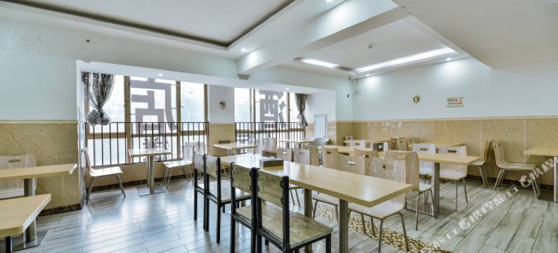 华侨假日酒店(贵阳花果园店)图片