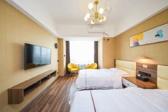 极客酒店长沙高铁南站店