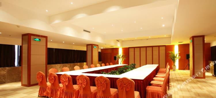 爱时特套房酒店(唐山会展中心远洋城店)图片