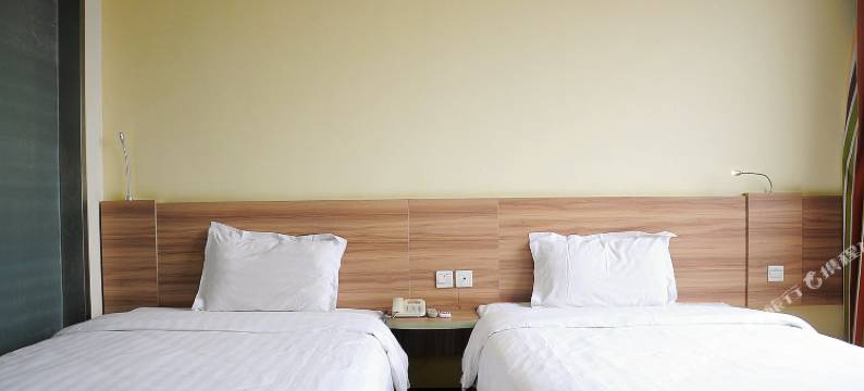 7天连锁酒店(贵阳欢乐世界白云区政府店)图片