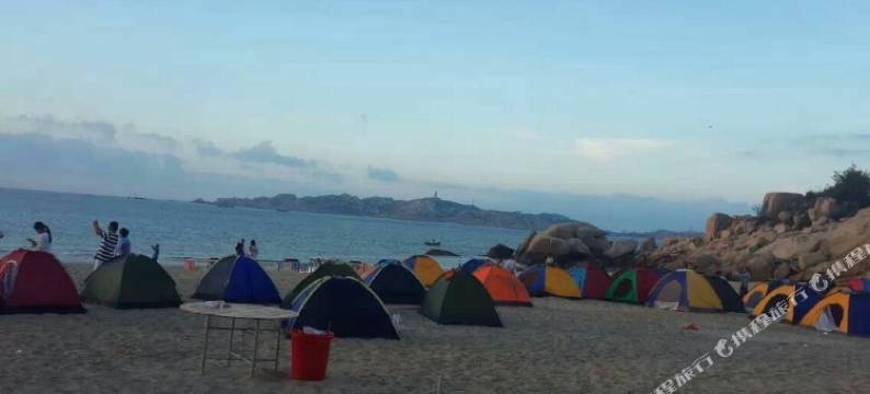 平潭情侣阁露营帐篷图片