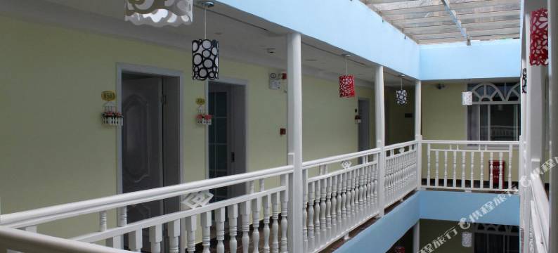 凤凰逍遥行时尚居客栈图片