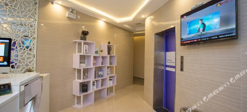 宿适精选酒店(曹杨路地铁站店)图片