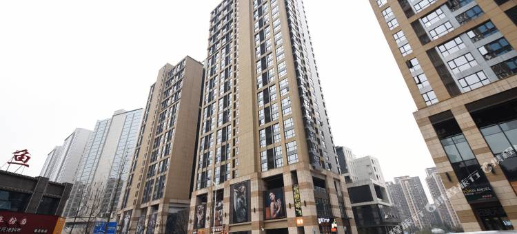 长沙鼎成民宿(德思勤城市广场店)图片