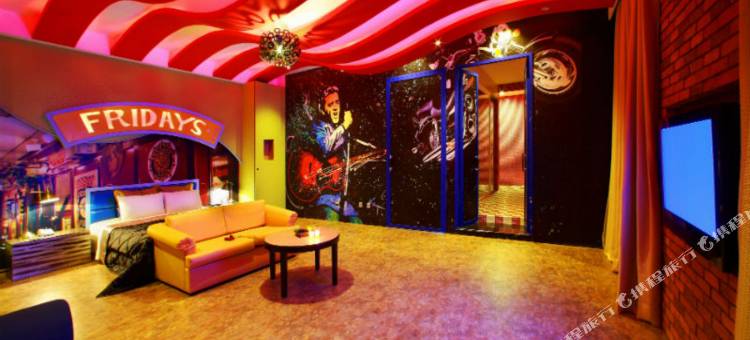 第八月台市集旅馆图片