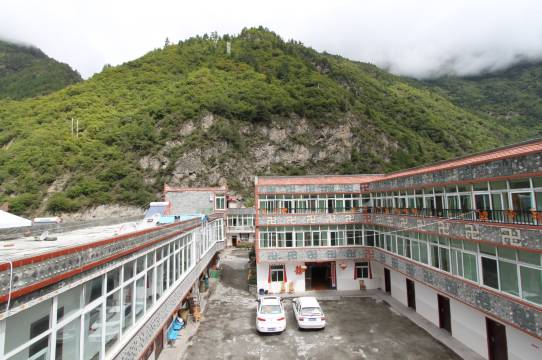 理县沟口藏家园