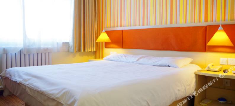 家酒店(兰州七中团结新村地铁站店)图片