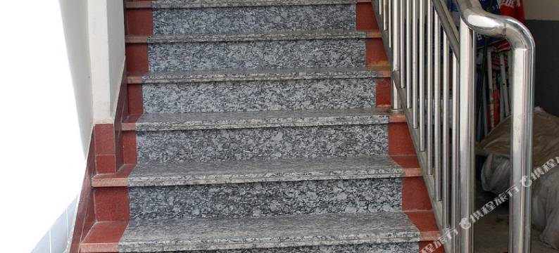 剑阁剑门里一隅茶宿图片