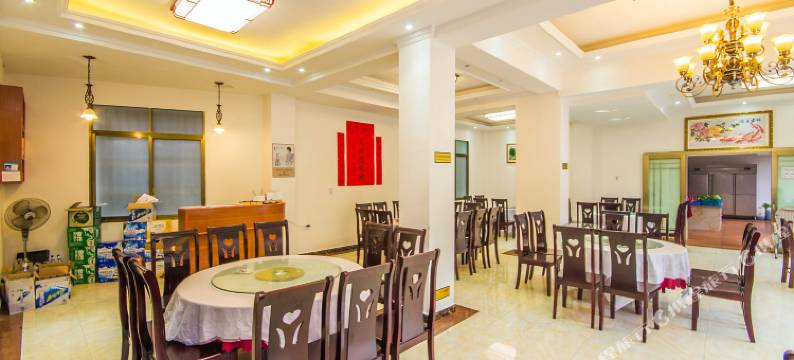 峨眉山峨溪秋月山庄图片