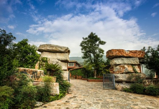 Qiyuan Boutique Holiday ManorHotel Overview