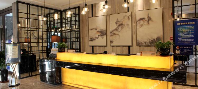 东方银座国际酒店(东北大马路地铁站店)图片