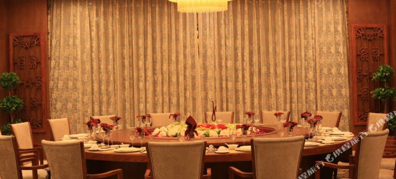 奉节鑫鼎假日酒店图片