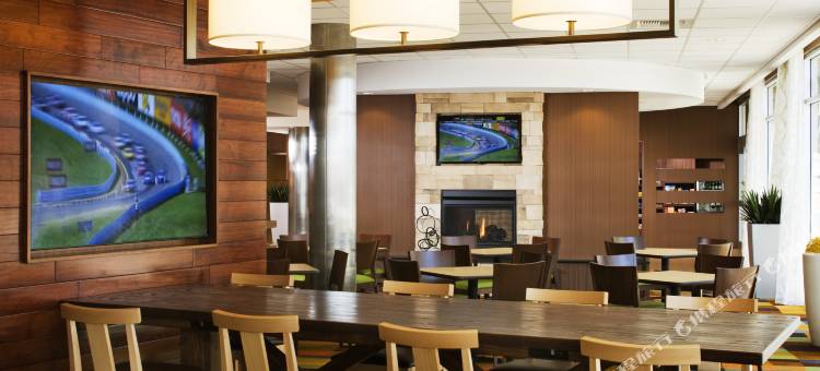 加州橙县塔斯廷万枫酒店(Fairfield Inn & Suites Tustin Orange County)图片