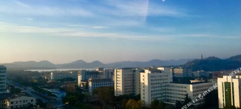 杭州莲花宾馆(西湖武林门地铁站店)图片