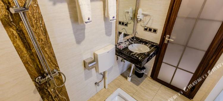 衡阳银恒商务宾馆(银泰红城店)图片