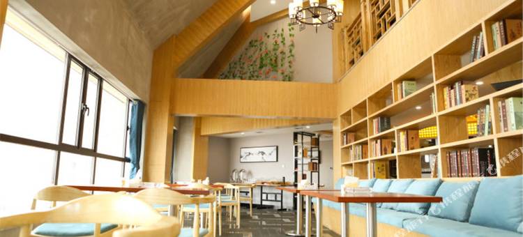 觅你酒店(常德汉寿万达店)图片