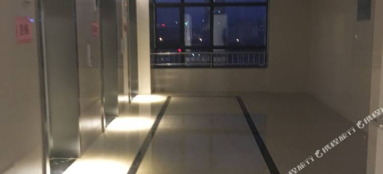 济南火车汽车站堤口路名泉春晓商圈公寓图片