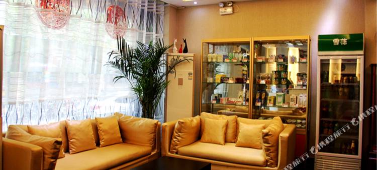 轻住酒店(泰山火车站红门店)图片