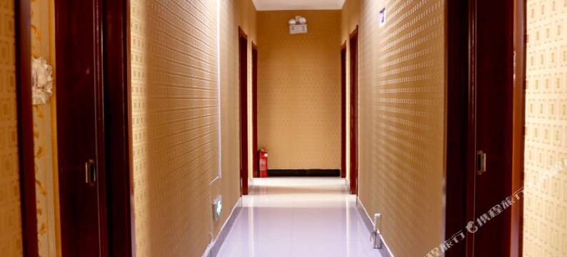 根河根缘宾馆图片