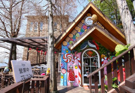 Florance Resort Villa Hotel Overview