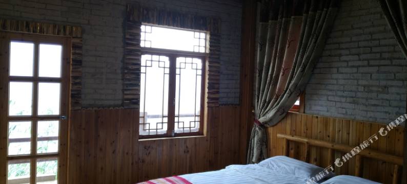 龙脊梯田古壮寨风景楼图片