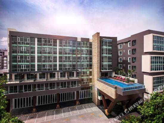 芭堤雅愛灣星級酒店