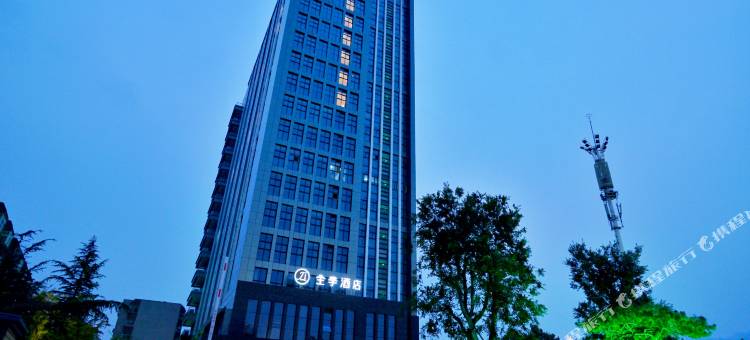 全季酒店(泰安万达广场店)图片