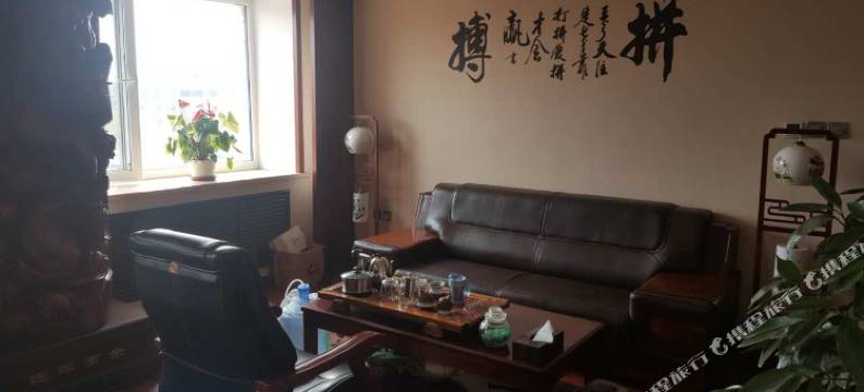 百祥假日酒店(哈尔滨东站店)图片