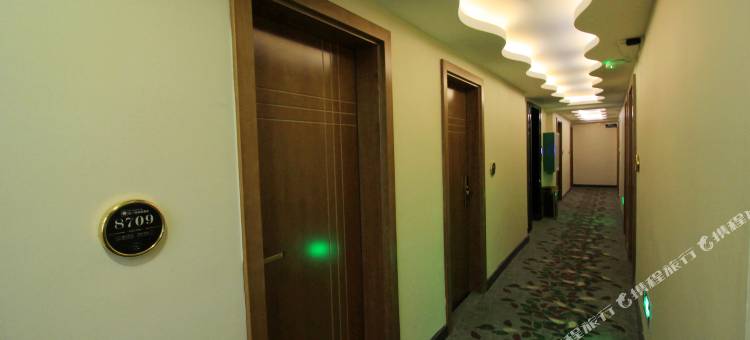 南召尚一特连锁酒店图片