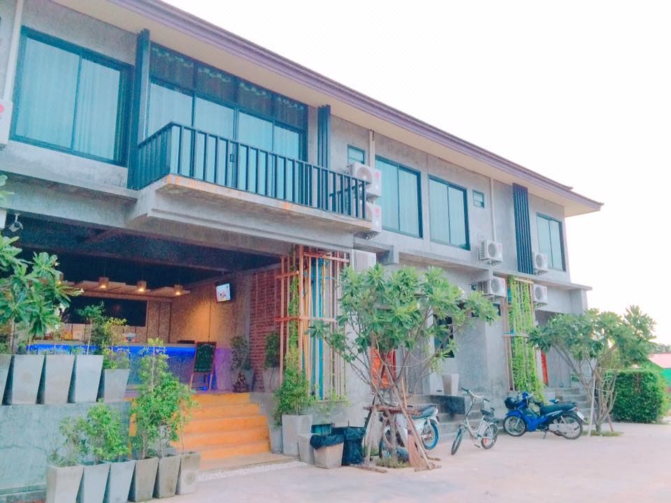 Loft At Sima Hotel Reviews And Room Rates - 