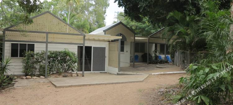 第一国家磁岛 - 洛阳公寓单位1(First National Magnetic Island- Loyang Apartment Unit 1)图片