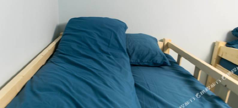 小城青旅(焦作火车站店)图片