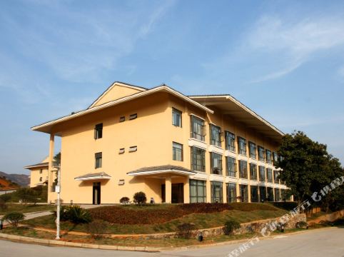 崇阳华美达酒店