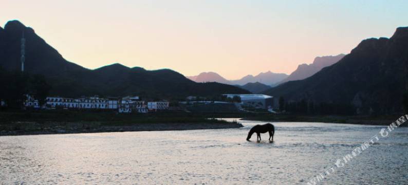 野三坡神马时代主题民宿图片