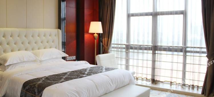 漳浦鼎美荟假日酒店(道周中学店)图片