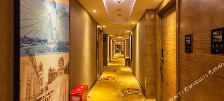 EU电竞酒店(武汉武昌火车站店)图片