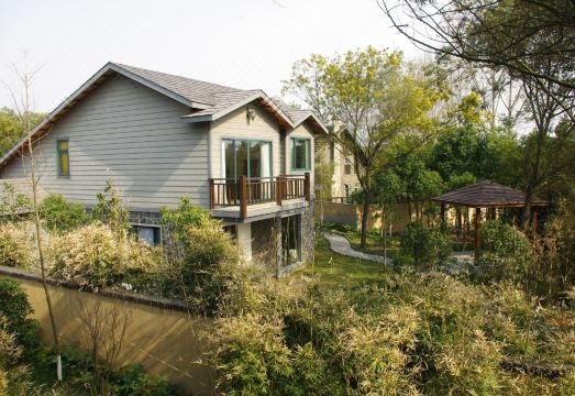 Greendoor Resort Hotel Overview