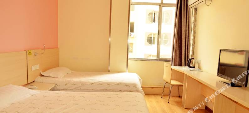 威海百时快捷酒店(刘公岛旅游码头大润发店)图片