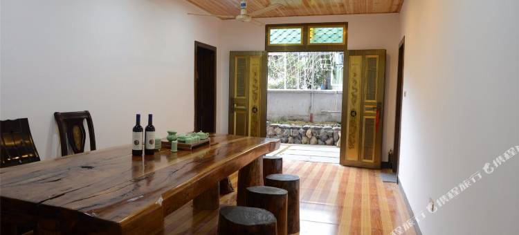 古堰画乡河边居民宿图片