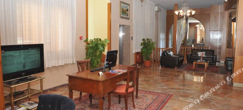 赫米缇吉酒店(Hotel Hermitage)图片