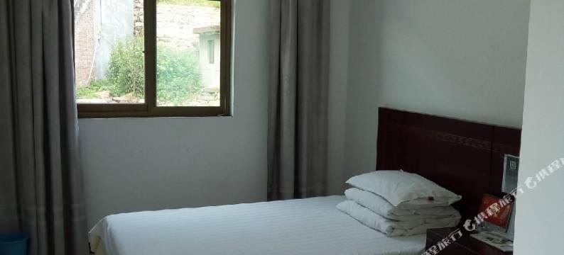 平山惠客人家山庄图片