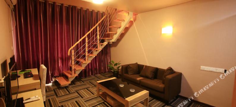 德意商务酒店(黄果树瀑韵天城广场店)图片