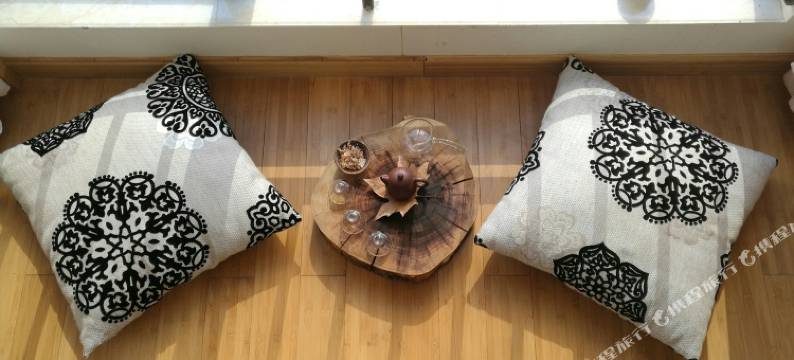 昆明莲花池畔酒店式公寓(教场东路店)图片