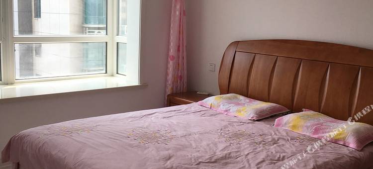 青岛金沙滩凤凰金岸套三精装房普通公寓图片