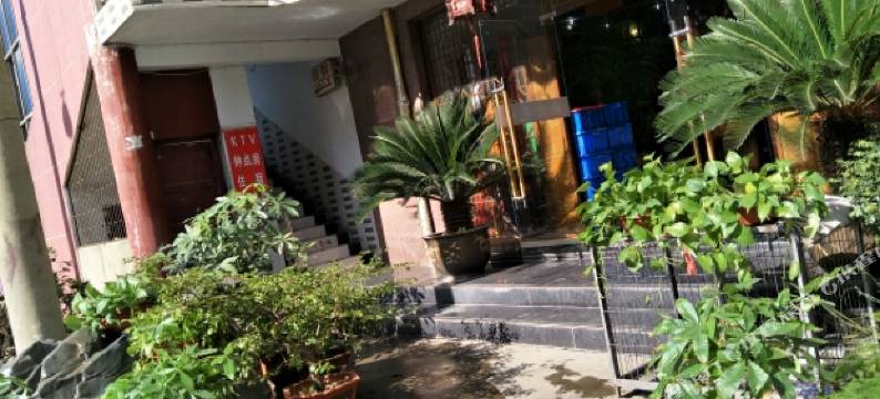 襄阳大拇指住宿(沃尔玛民发广场店)图片