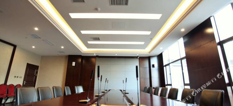 寻甸旺统国际花园酒店图片