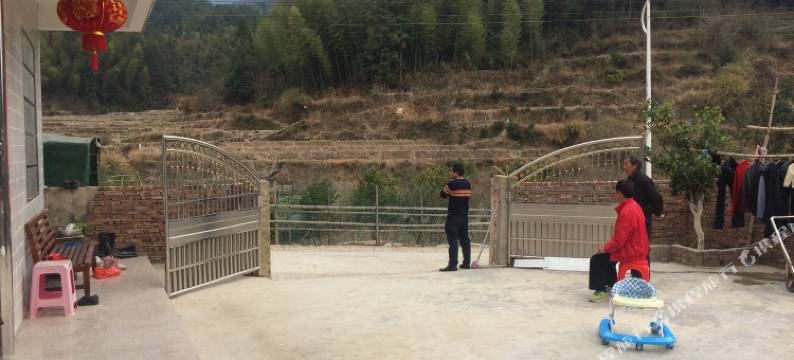 梁野山客来居民宿图片