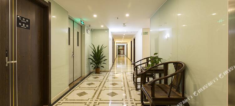 江门美橙酒店(新会站店)图片