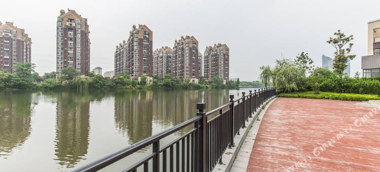 上海一朵小宿公寓(竹盈路分店)图片