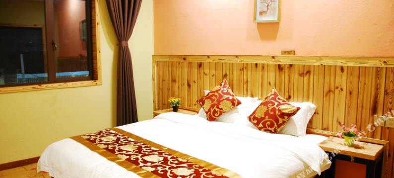 若尔盖梅花鹿生态园客栈图片